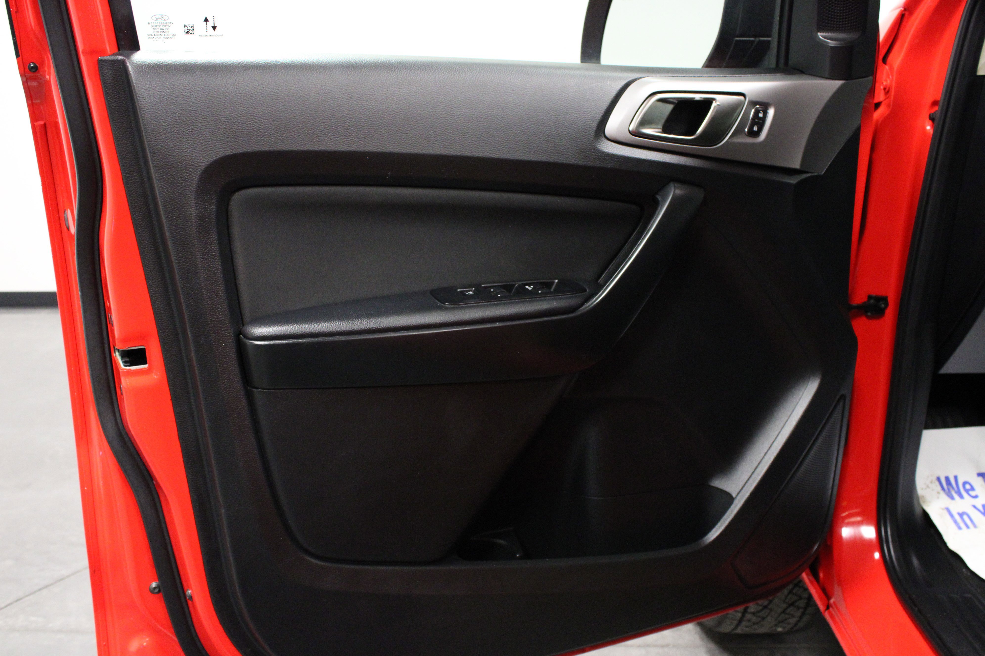 Used 2021 Ford Ranger XLT image 11