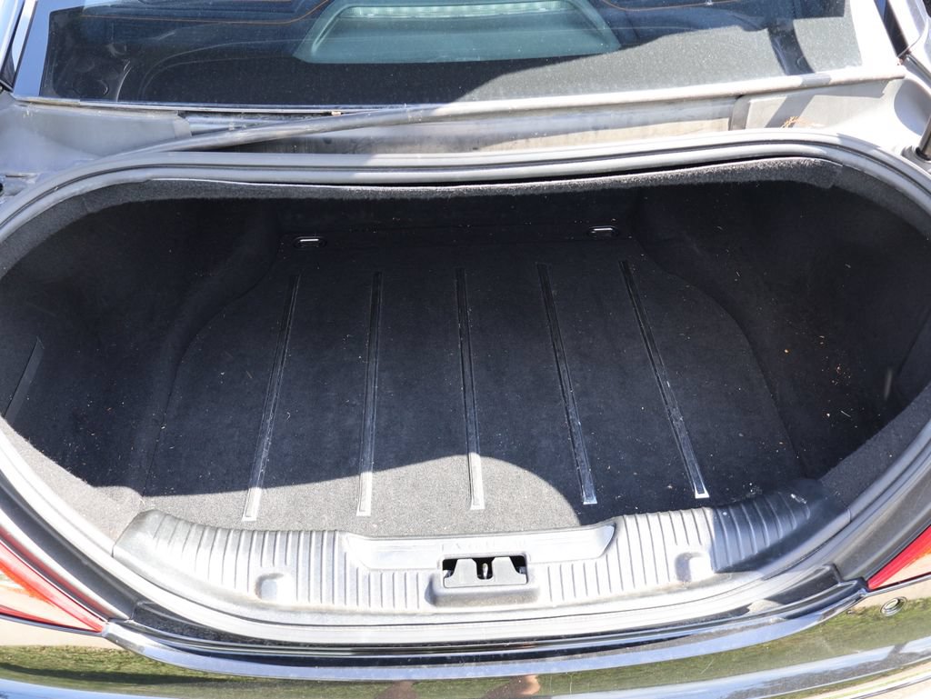 Used 2011 Jaguar XJ L RWD image 16