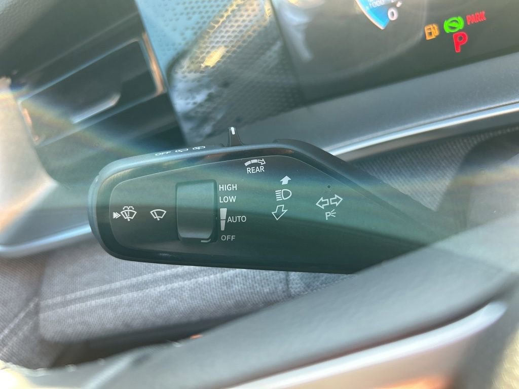 New 2026 Volkswagen Tiguan S image 27