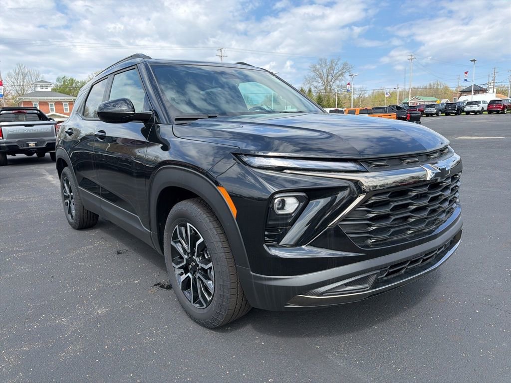 New 2026 Chevrolet TrailBlazer ACTIV FWD image 2