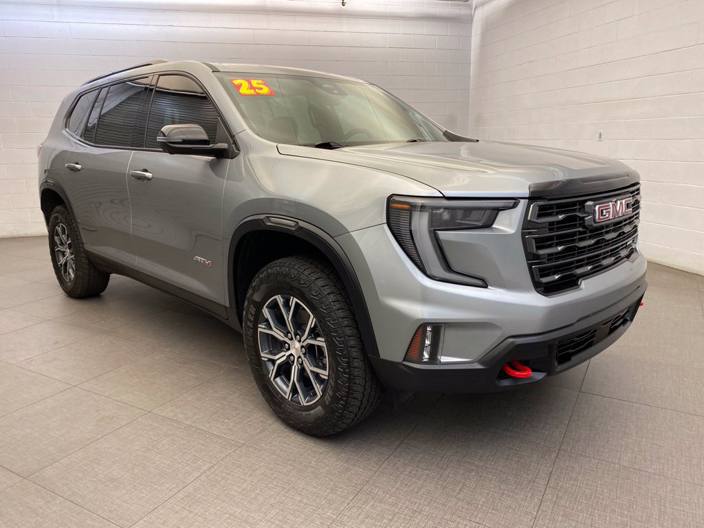 Used 2025 GMC Acadia AT4 AWD/4WD image 4