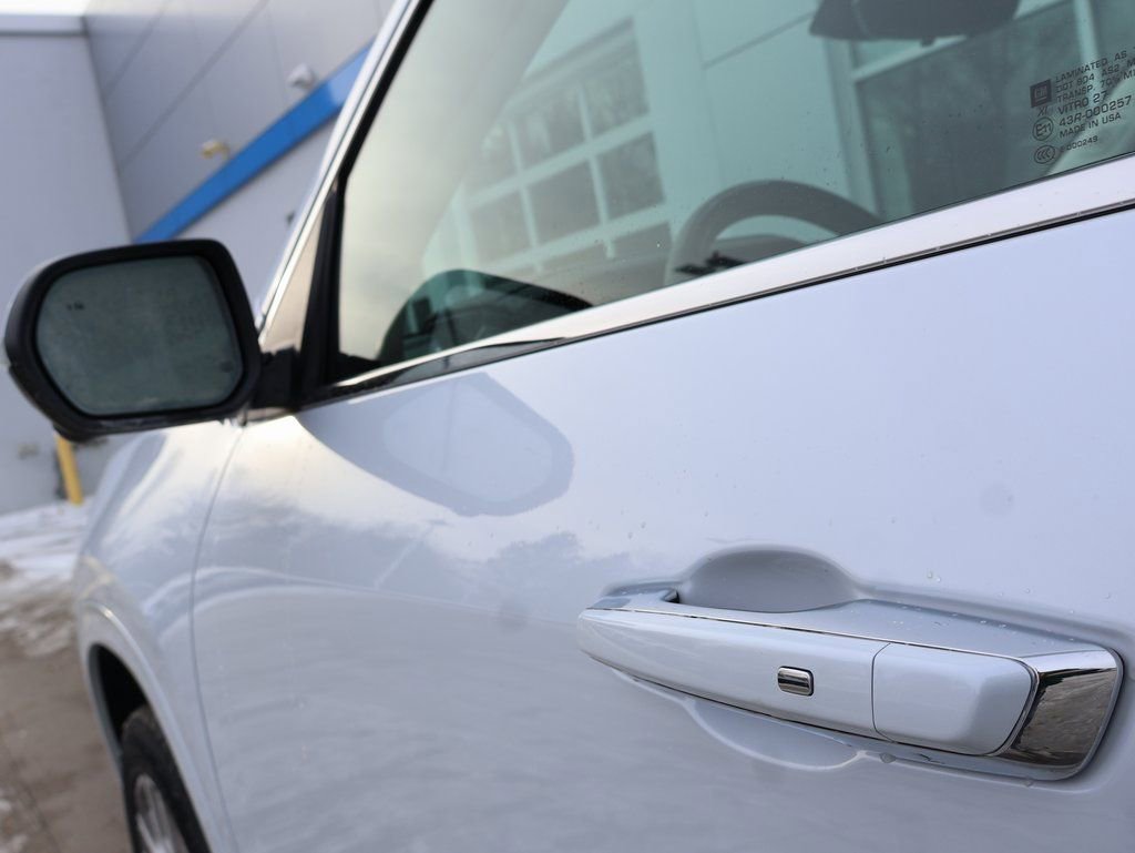 New 2026 GMC Acadia Denali w/ Super Cruise Package image 10