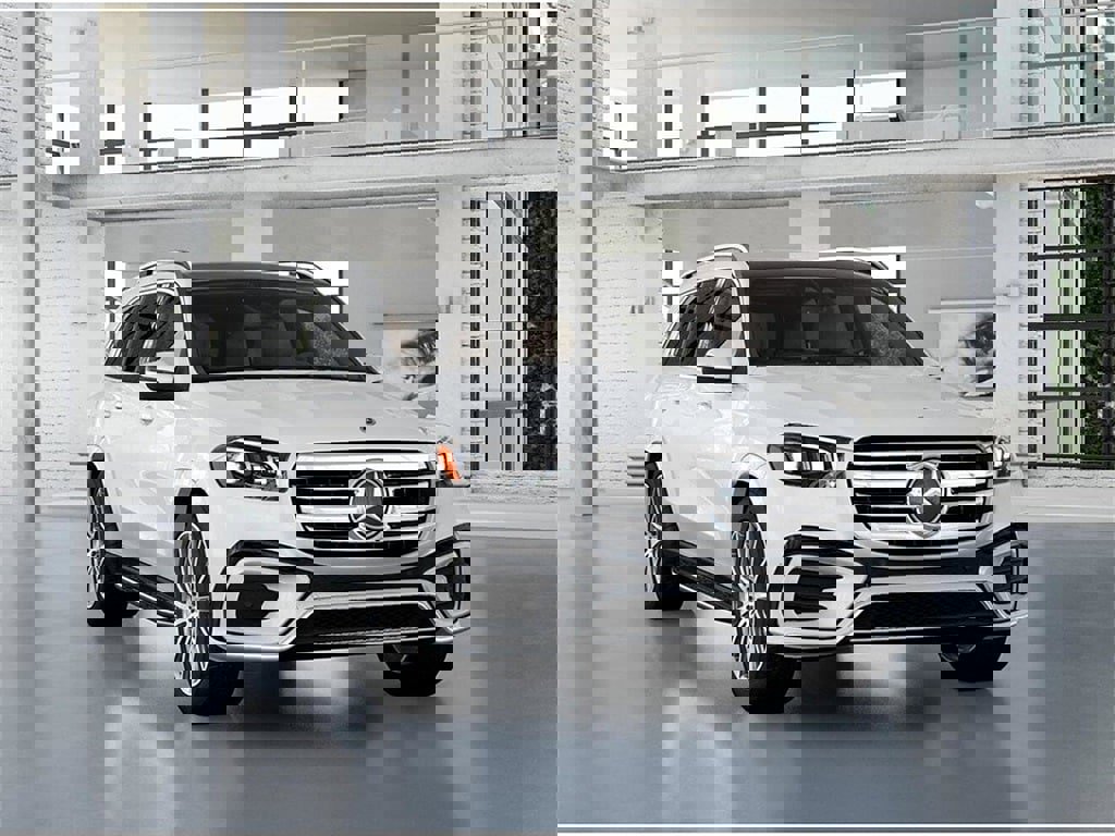 New 2026 Mercedes-Benz GLS 580 4MATIC image 9