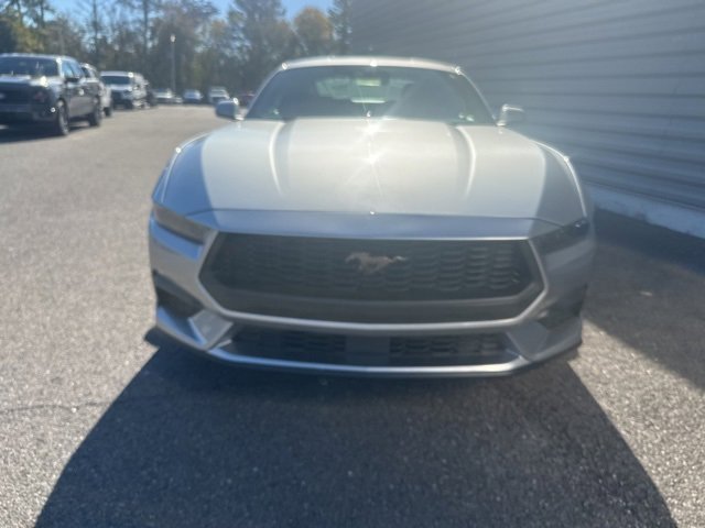 New 2026 Ford Mustang Coupe w/ Bronze Appearance Package image 8