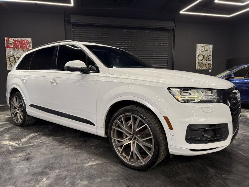 Used 2019 Audi Q7 3.0T Prestige AWD/4WD image 3