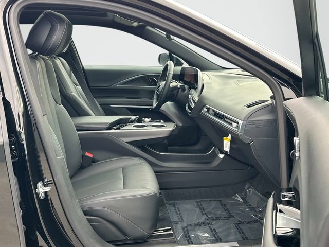 Used 2025 Cadillac Lyriq Sport image 22