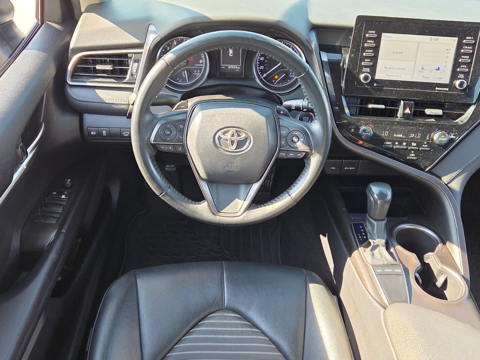 Used 2022 Toyota Camry SE w/ Convenience Package FWD image 7