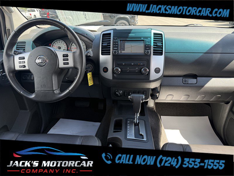 Used 2015 Nissan Xterra PRO-4X w/ Pro-4x Leather Package image 19