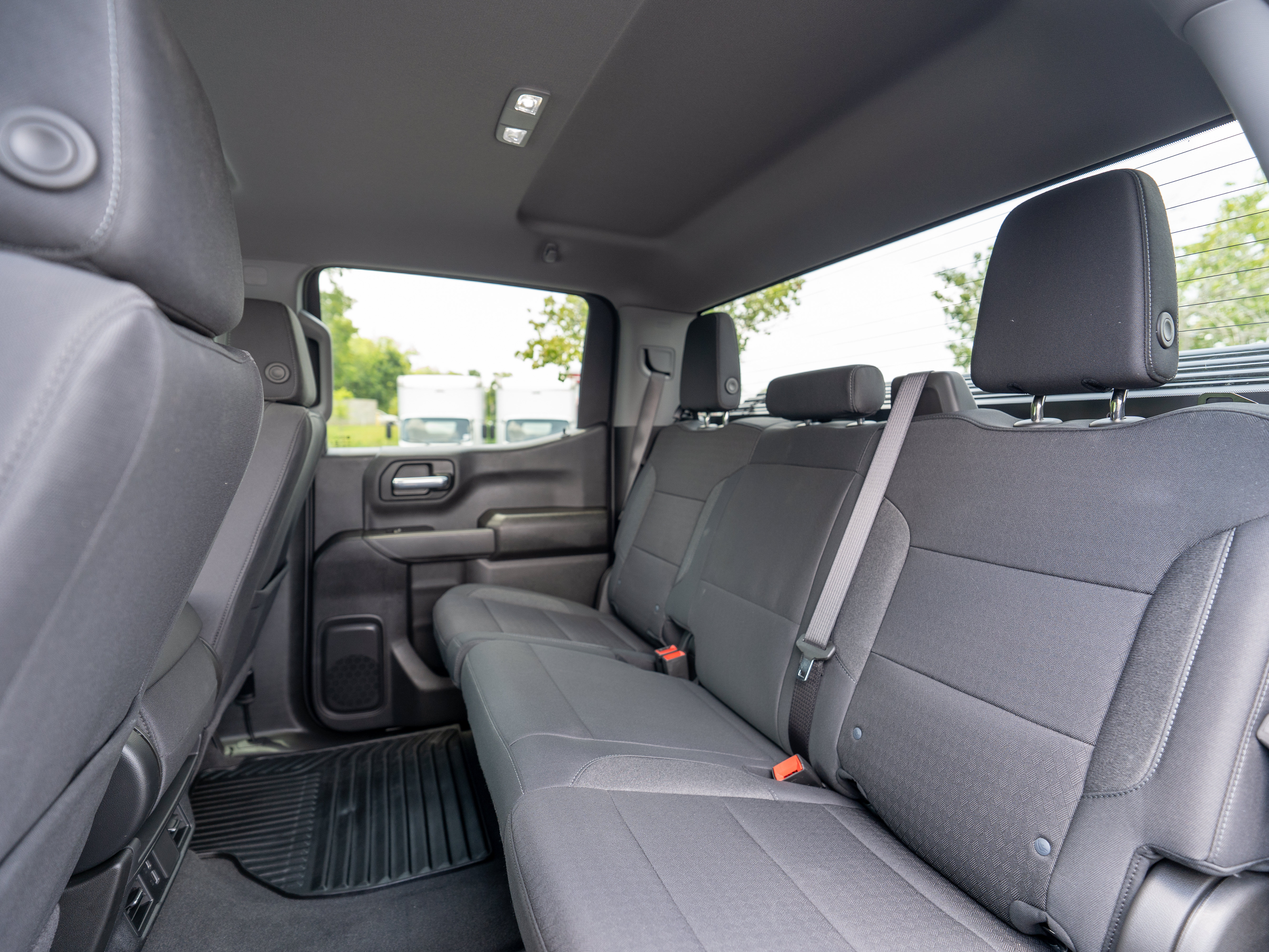 Used 2026 Chevrolet Silverado 1500 Custom RWD image 10