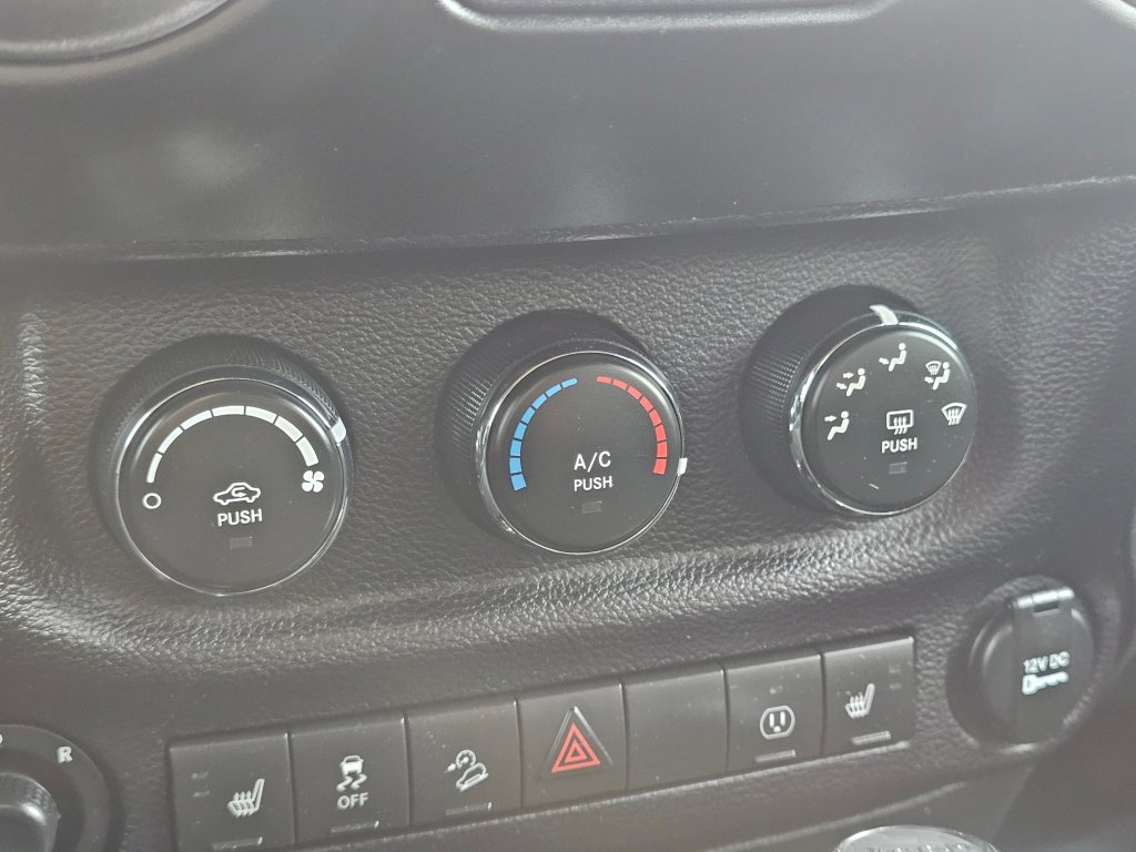 Used 2017 Jeep Wrangler Unlimited Sport image 8