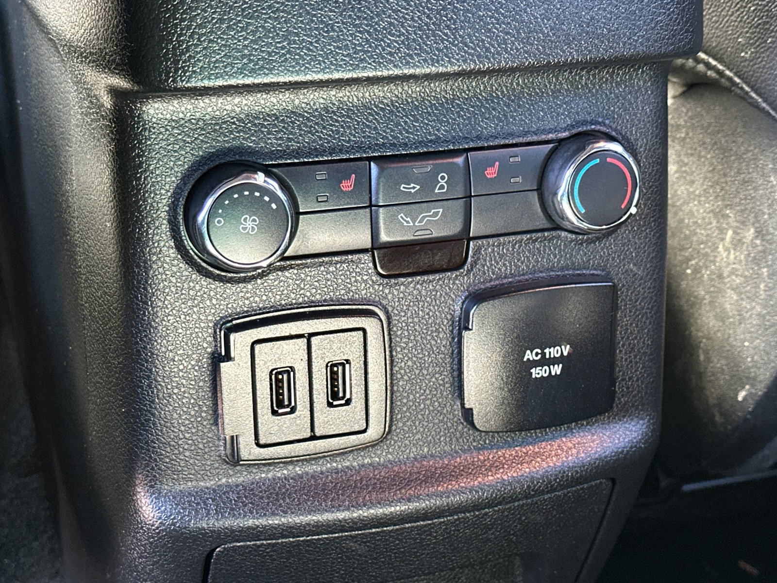 Used 2016 Ford Explorer Limited w/ Equipment Group 303A image 24