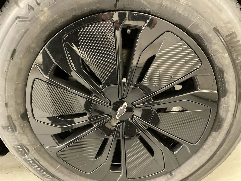 New 2025 Chevrolet Blazer EV LT image 24