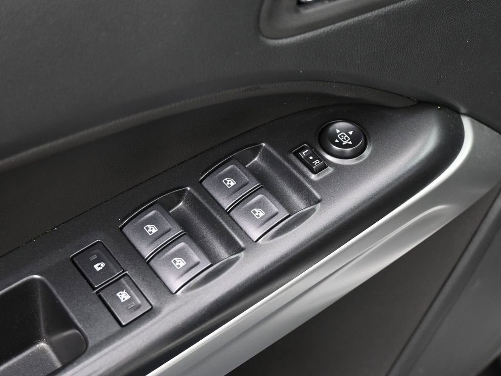 Used 2022 Chevrolet Colorado ZR2 image 18