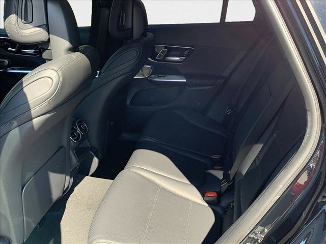 New 2026 Mercedes-Benz GLC 350e 4MATIC image 10