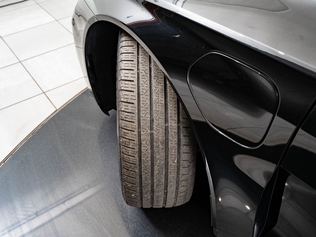 Used 2023 Audi e-tron GT Premium Plus image 46