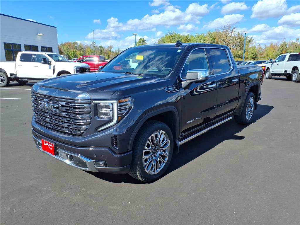Used 2024 GMC Sierra 1500 Denali Ultimate image 1