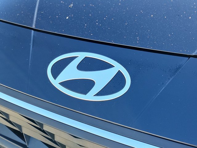 Certified 2026 Hyundai Elantra SE FWD image 28