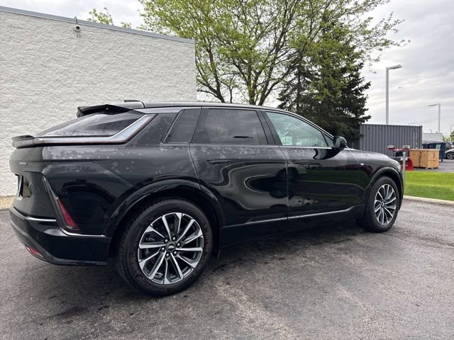 Used 2024 Cadillac Lyriq Sport AWD/4WD image 5