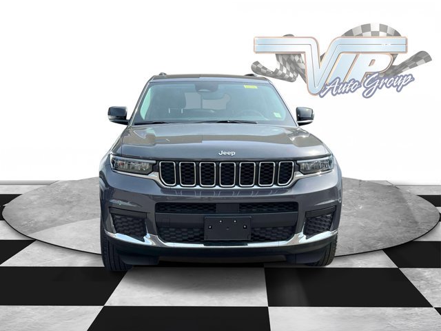 Used 2023 Jeep Grand Cherokee L Laredo w/ Luxury Tech Group I image 2