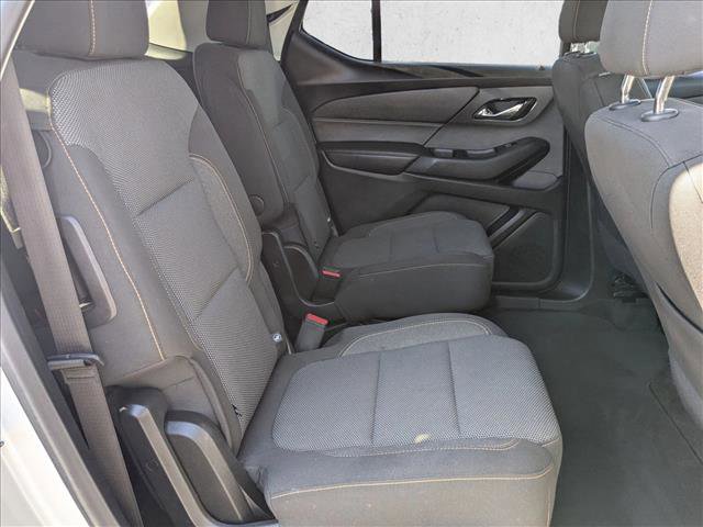 Used 2020 Chevrolet Traverse LT w/ Driver Confidence II Package image 18