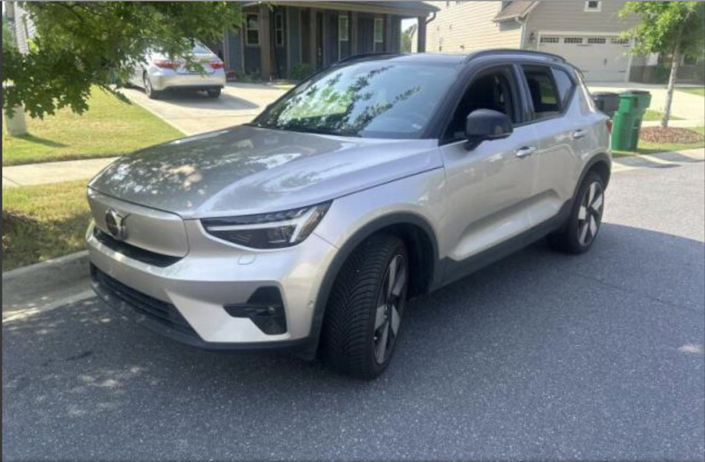 Used 2023 Volvo XC40 Recharge Ultimate w/ Protection Package Premier