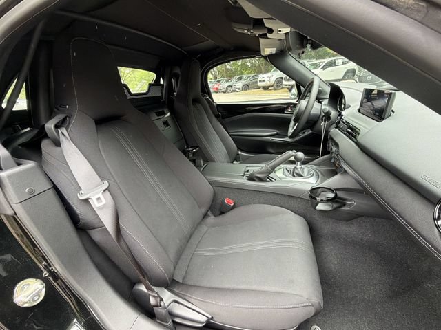 New 2026 MAZDA MX-5 Miata Club w/ Interior Package RWD image 27