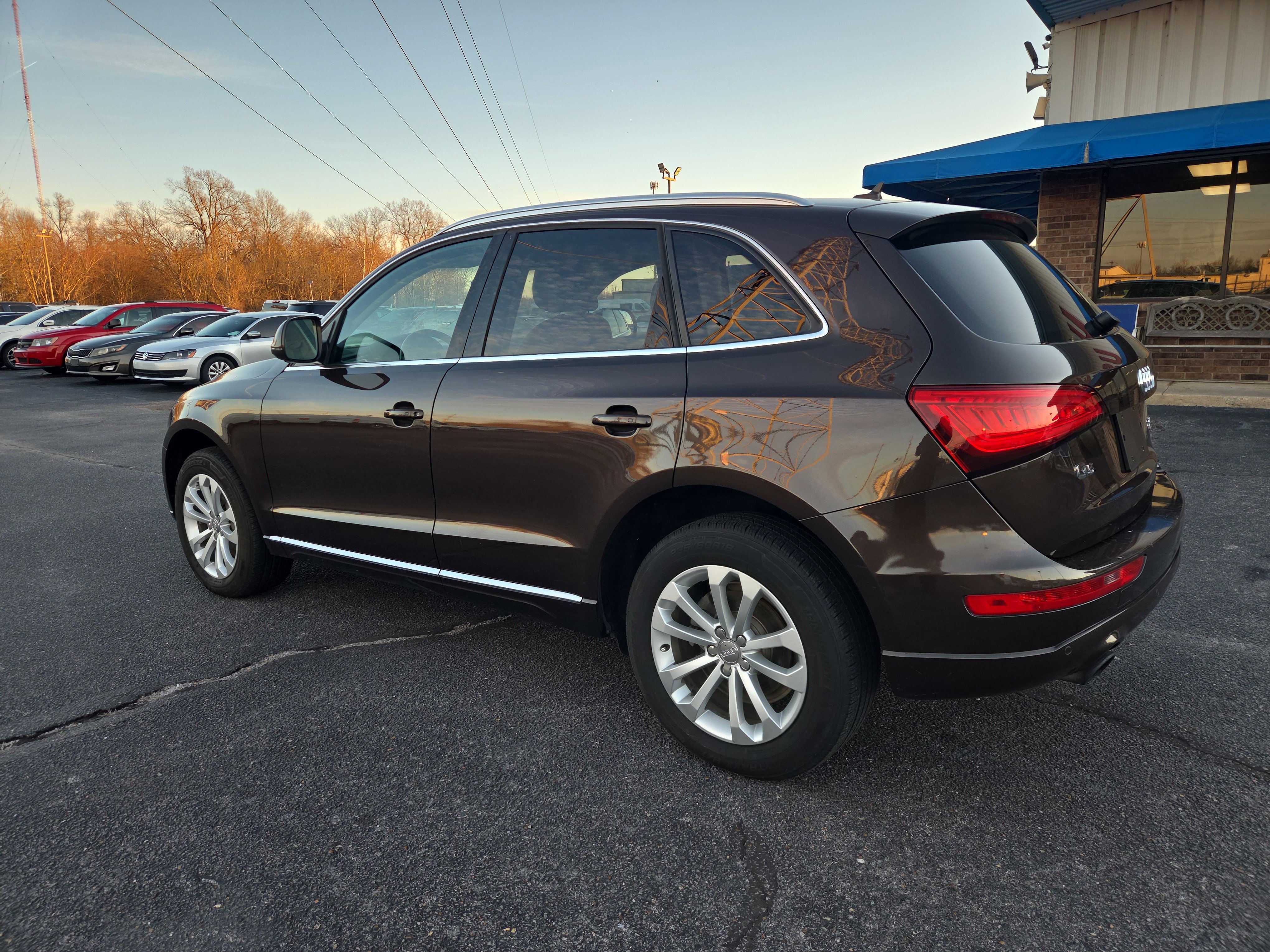 Used 2014 Audi Q5 2.0T Premium Plus w/ Premium Plus Package image 3