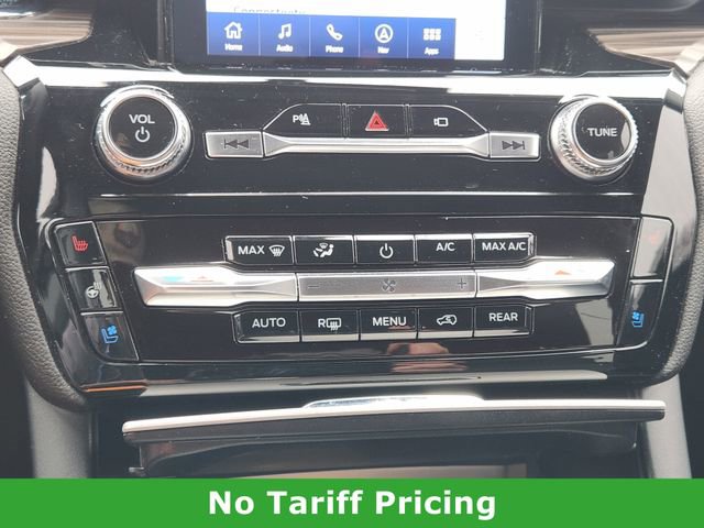 Used 2023 Ford Explorer Limited w/ Limited Technology Package RWD image 19