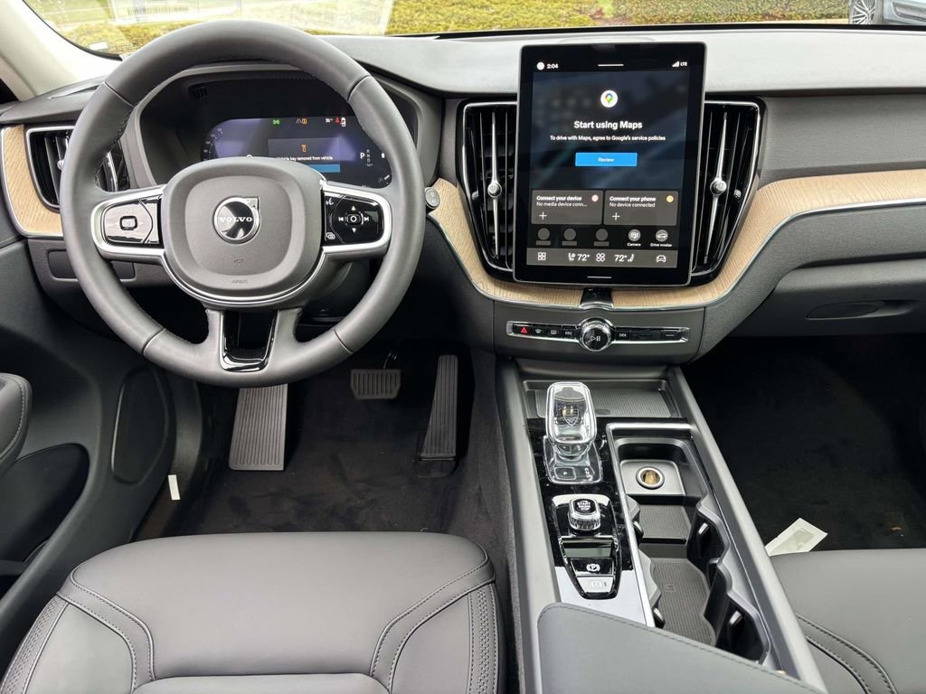 New 2026 Volvo XC60 B5 Plus w/ Protection Package Premier image 27