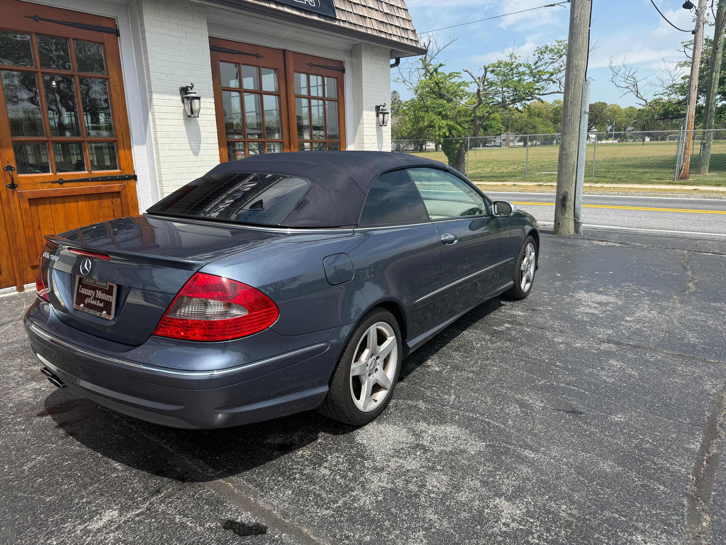 Used 2006 Mercedes-Benz CLK 500 Cabriolet image 2