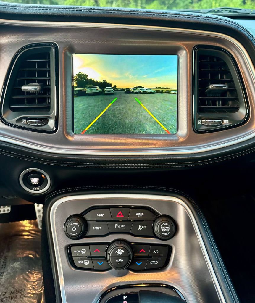 Used 2020 Dodge Challenger SXT w/ Plus Package image 16