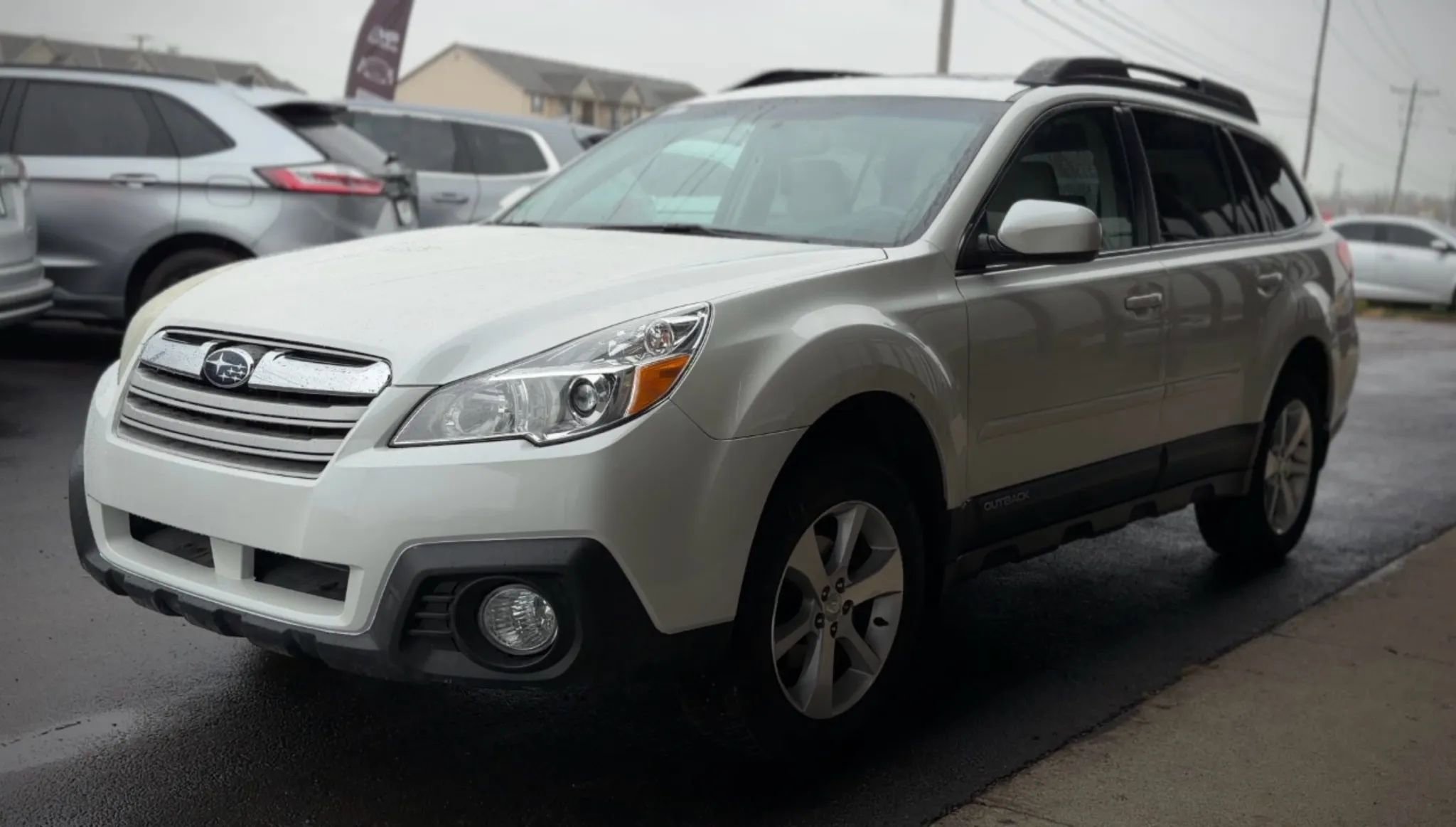 Used 2014 Subaru Outback 2.5i Limited image 6