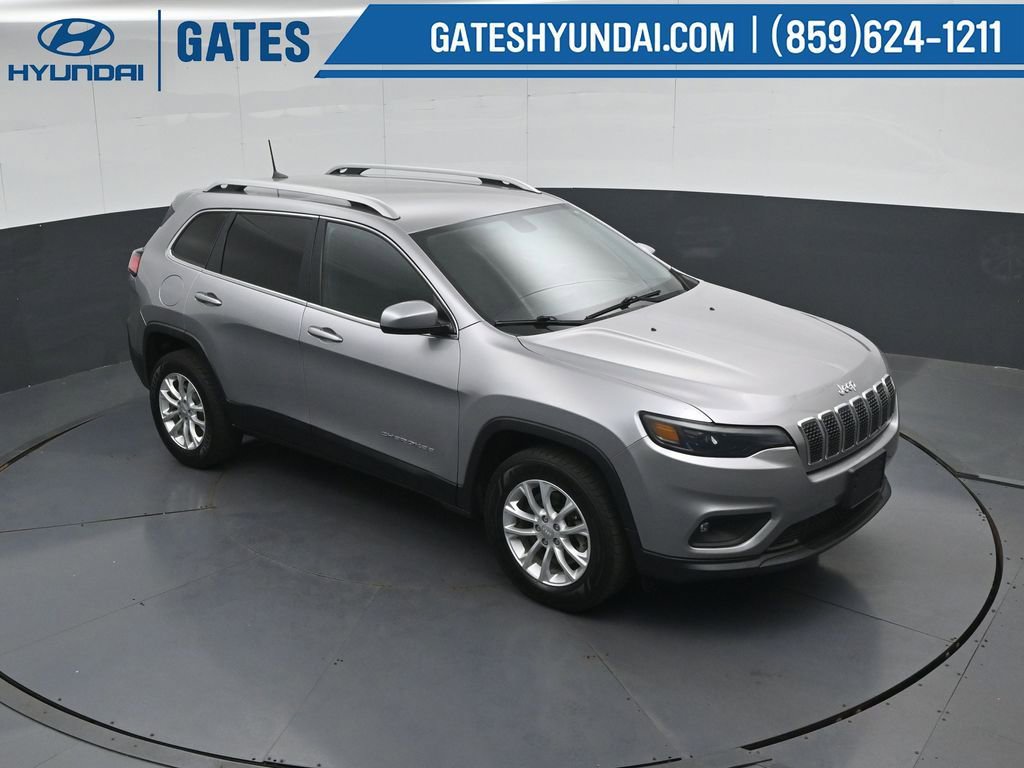 Used 2019 Jeep Cherokee Latitude w/ Popular Appearance Group AWD/4WD image 46