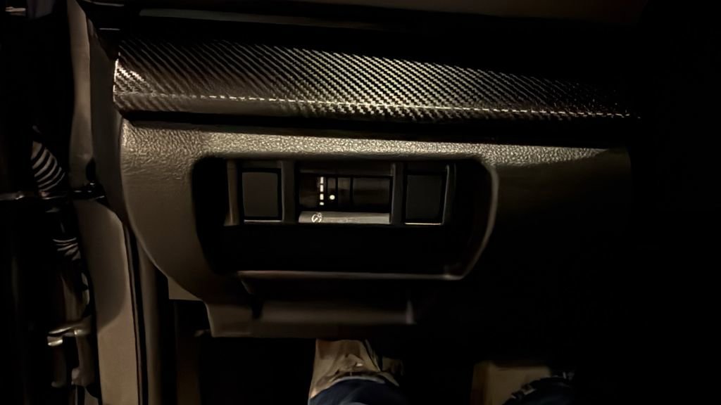 Used 2024 Subaru Crosstrek 2.0i Premium image 31