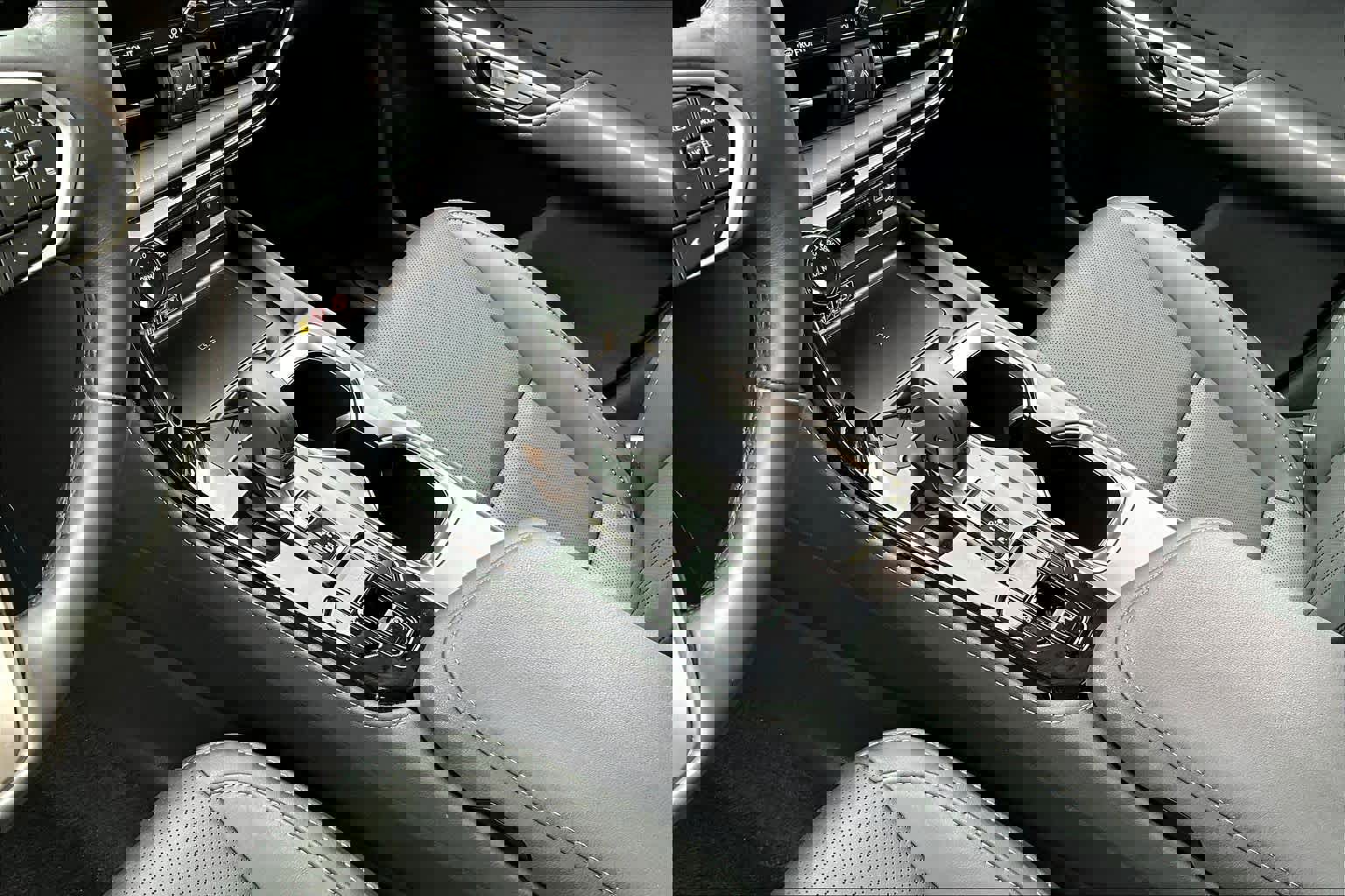 Used 2025 Lexus NX 250 FWD w/ Accessory Package (Z2) image 14