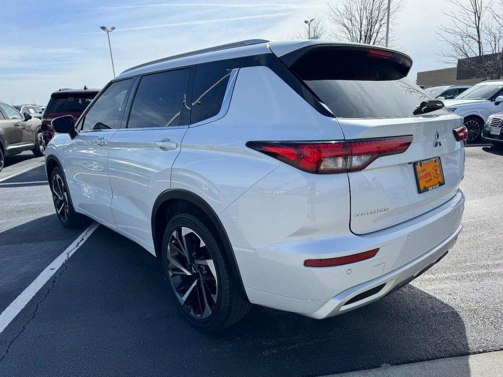 Used 2022 Mitsubishi Outlander SEL AWD/4WD image 5