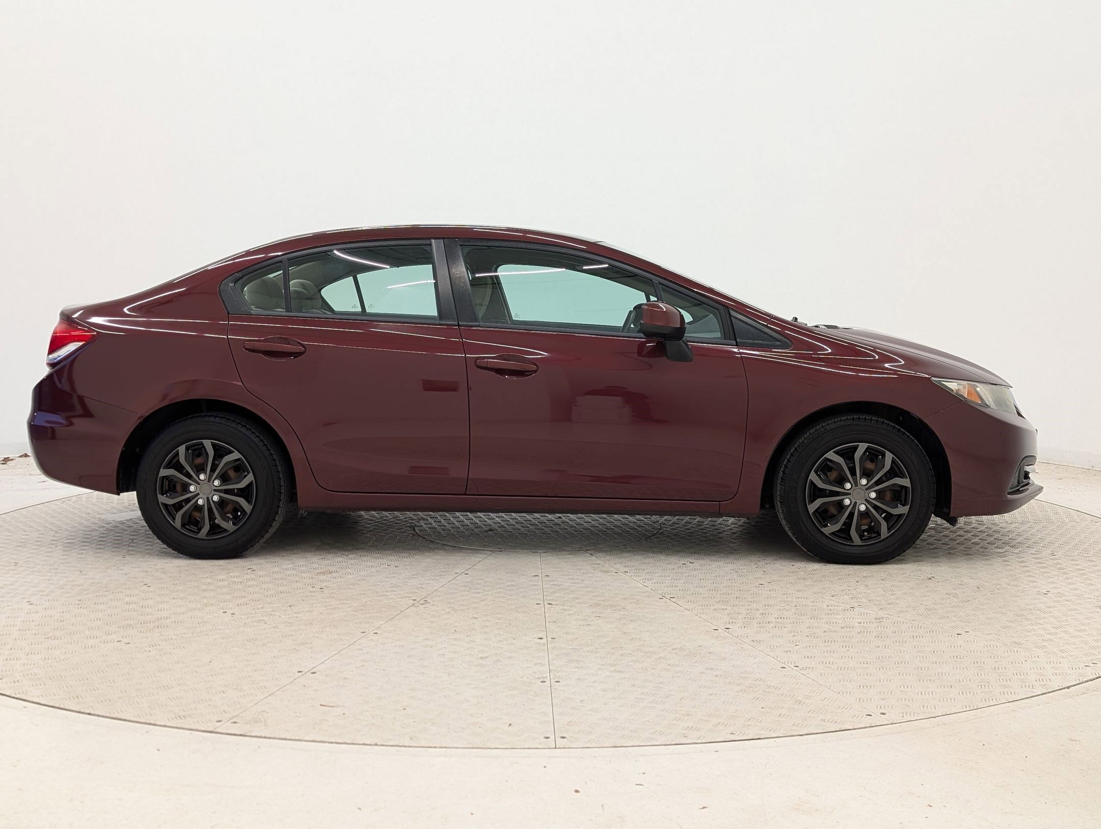 Used 2013 Honda Civic LX image 8