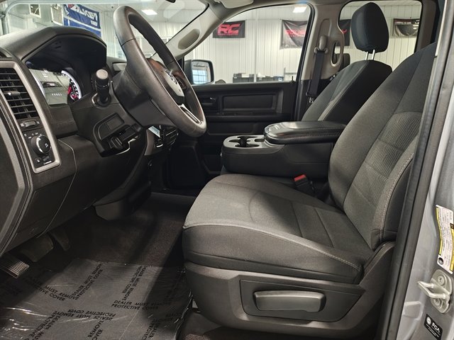 Used 2024 RAM 1500 Tradesman w/ Tradesman SXT Package image 11