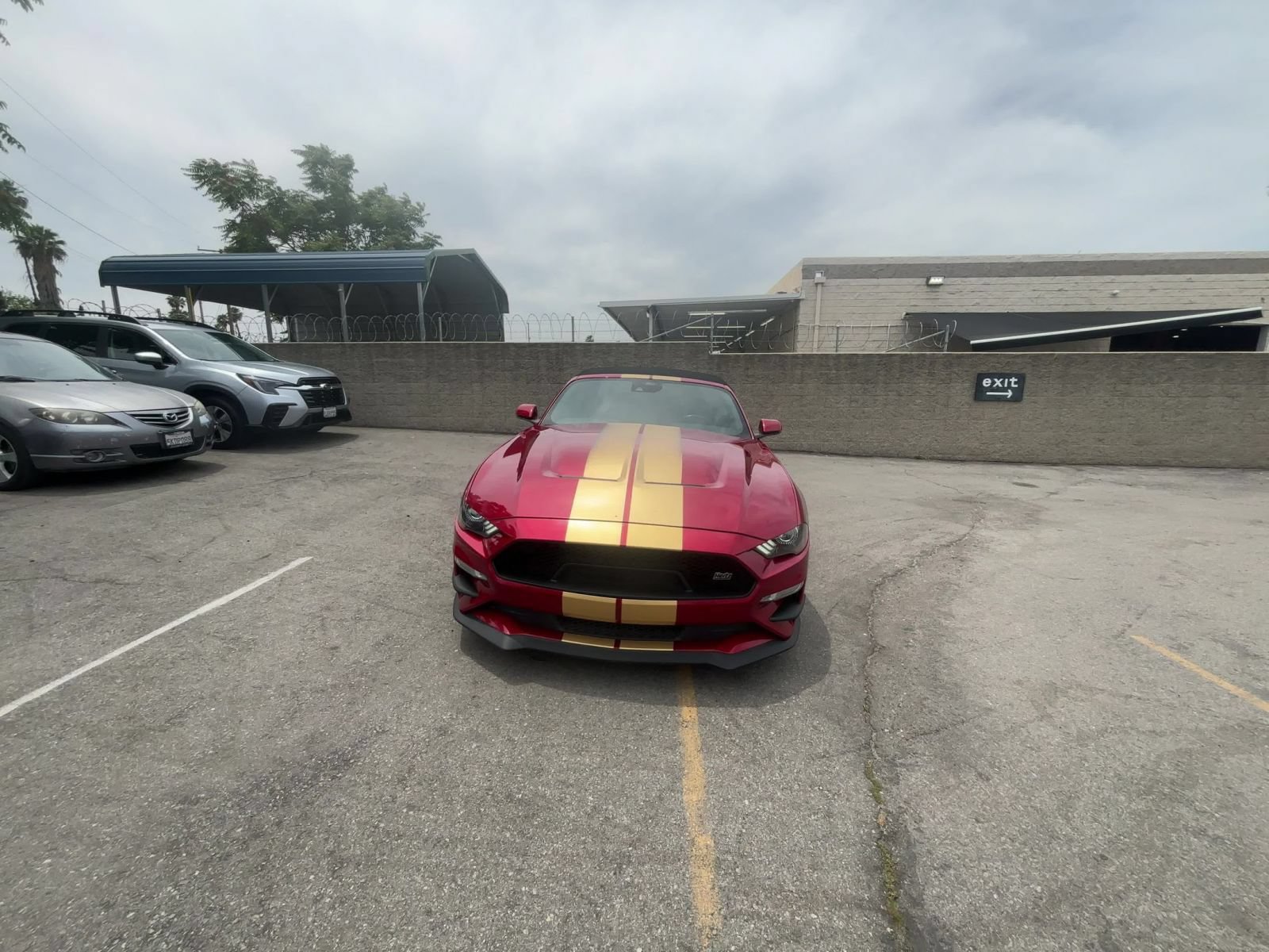 Used 2022 Ford Mustang GT Premium w/ GT Performance Package RWD image 4