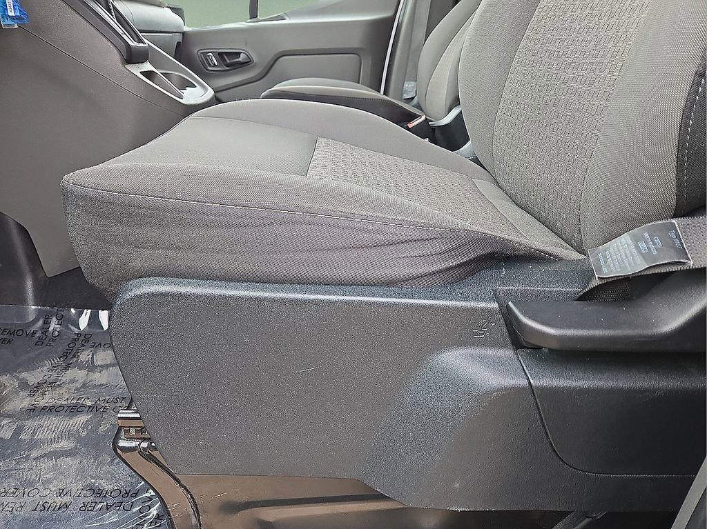 Used 2023 Ford Transit 350 XLT image 24