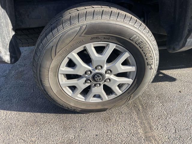 Used 2024 Toyota Tacoma SR5 RWD image 13