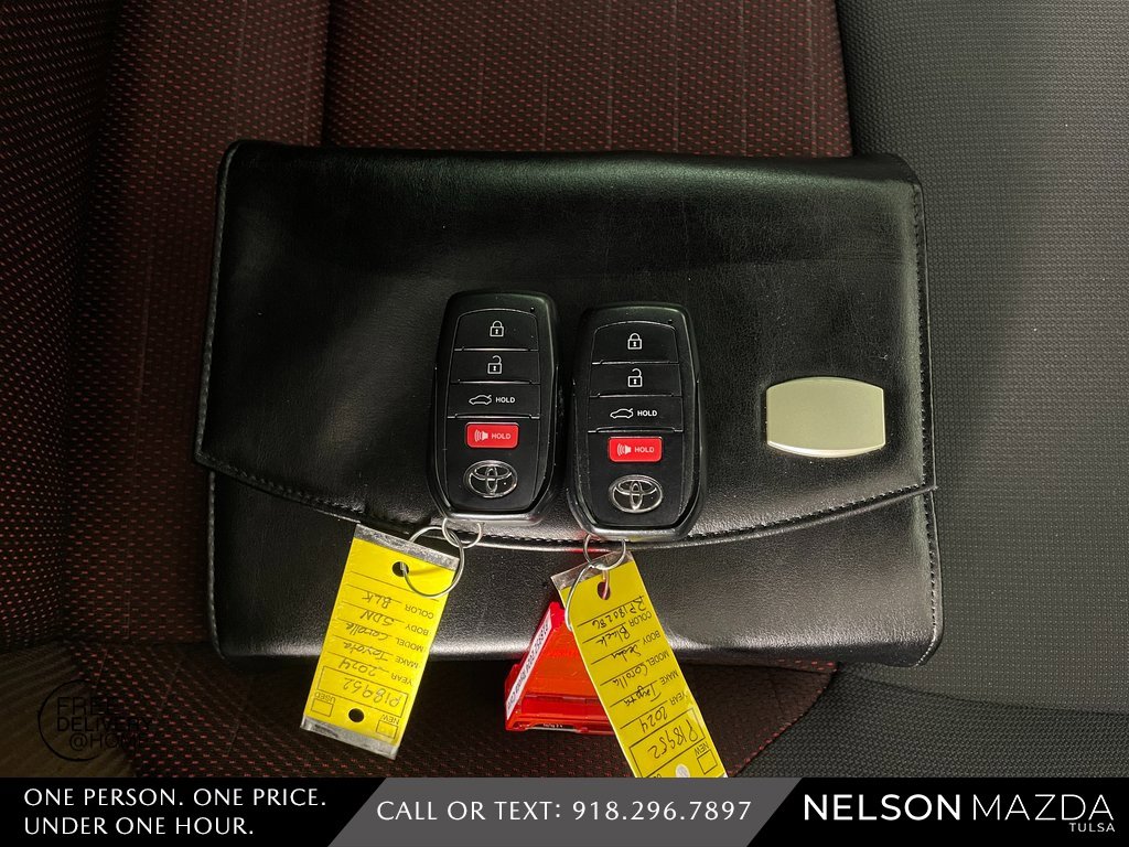 Used 2024 Toyota Corolla SE image 46