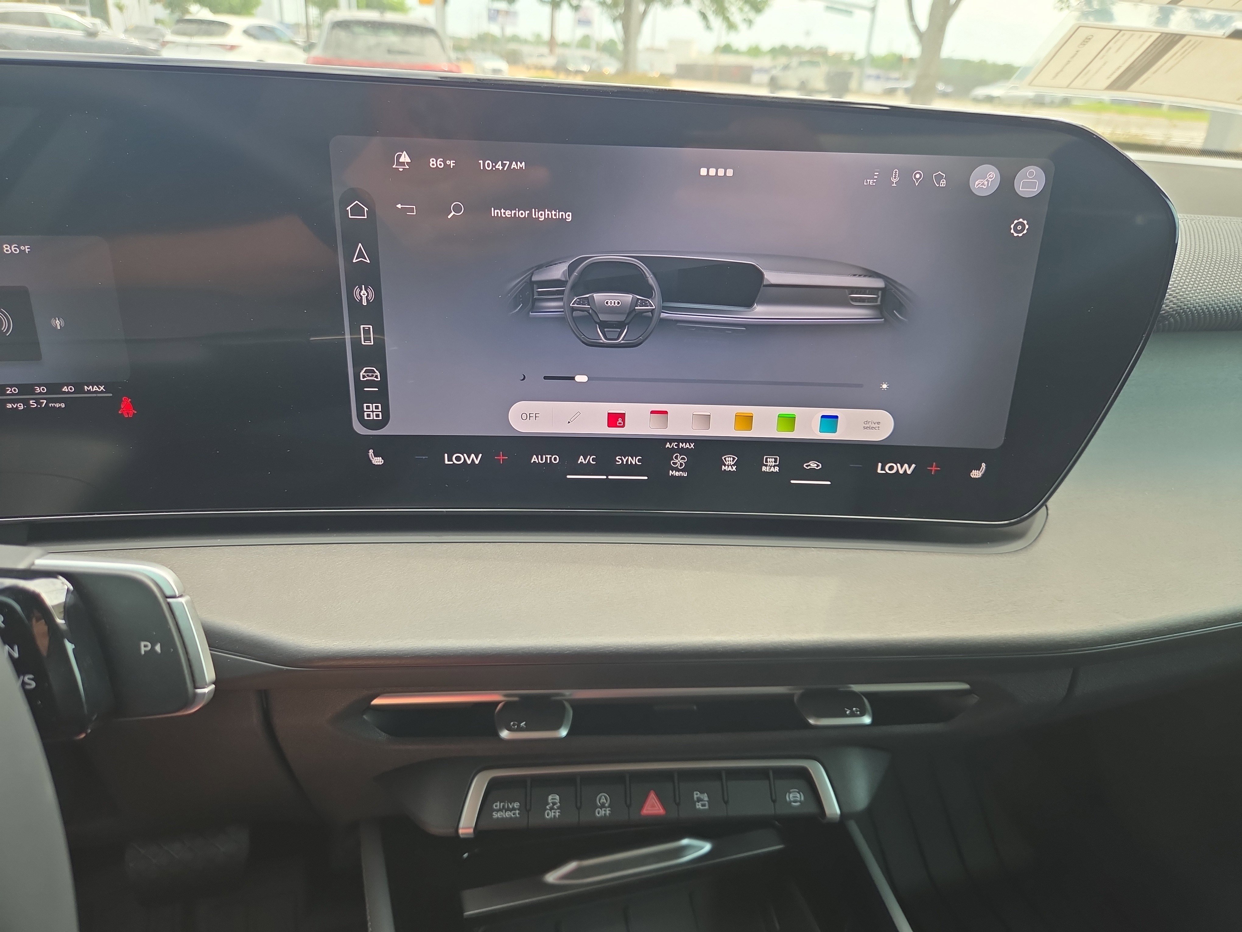 New 2026 Audi Q3 quattro 2.0T AWD/4WD image 10