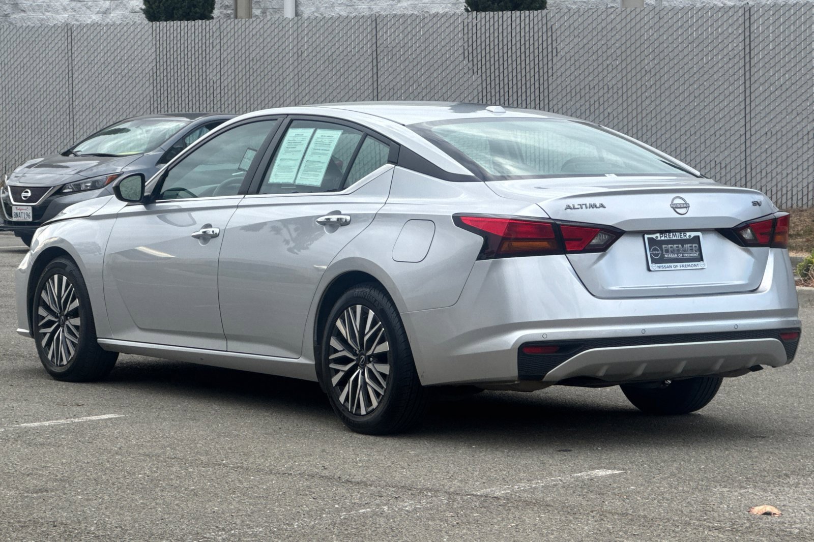 Used 2024 Nissan Altima 2.5 SV image 6