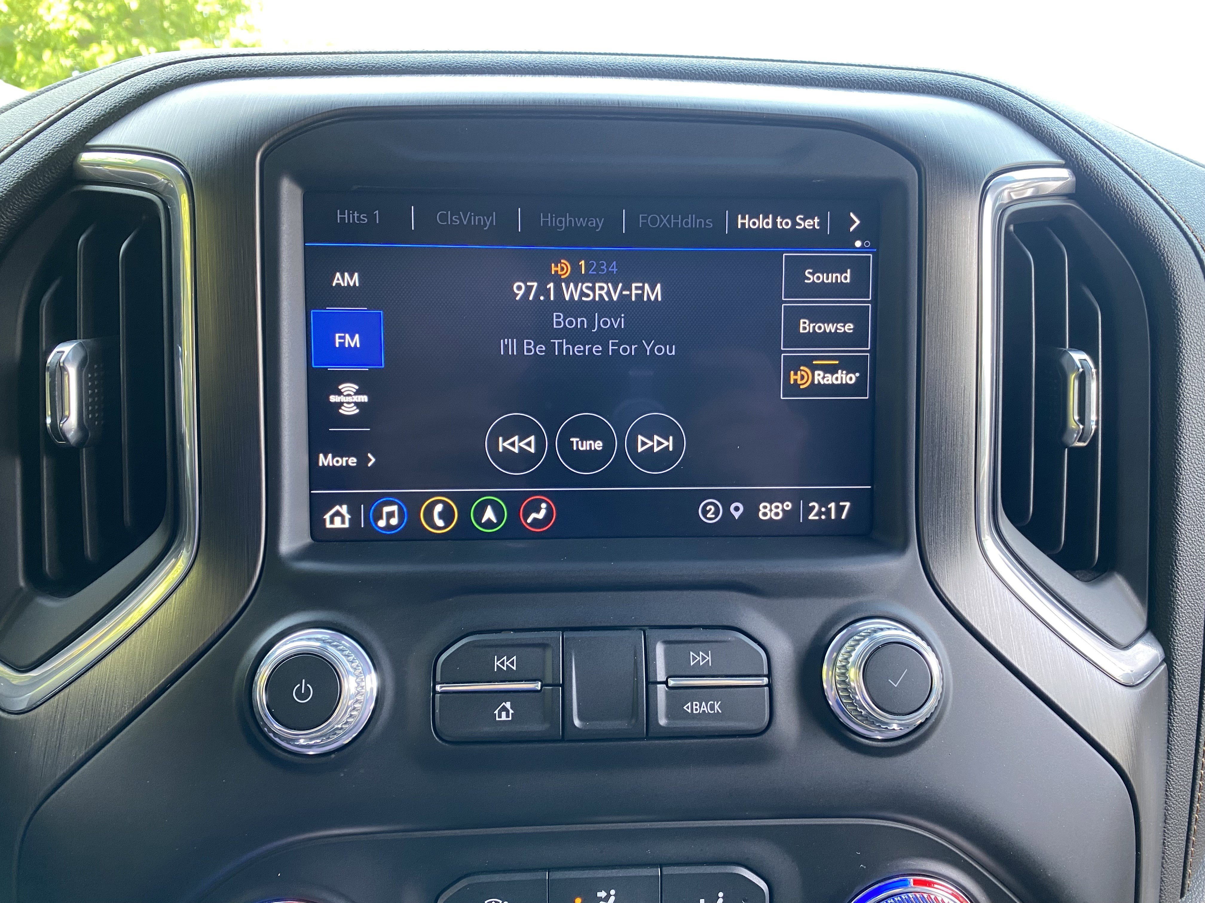 Used 2021 GMC Sierra 1500 AT4 w/ Technology Package image 28