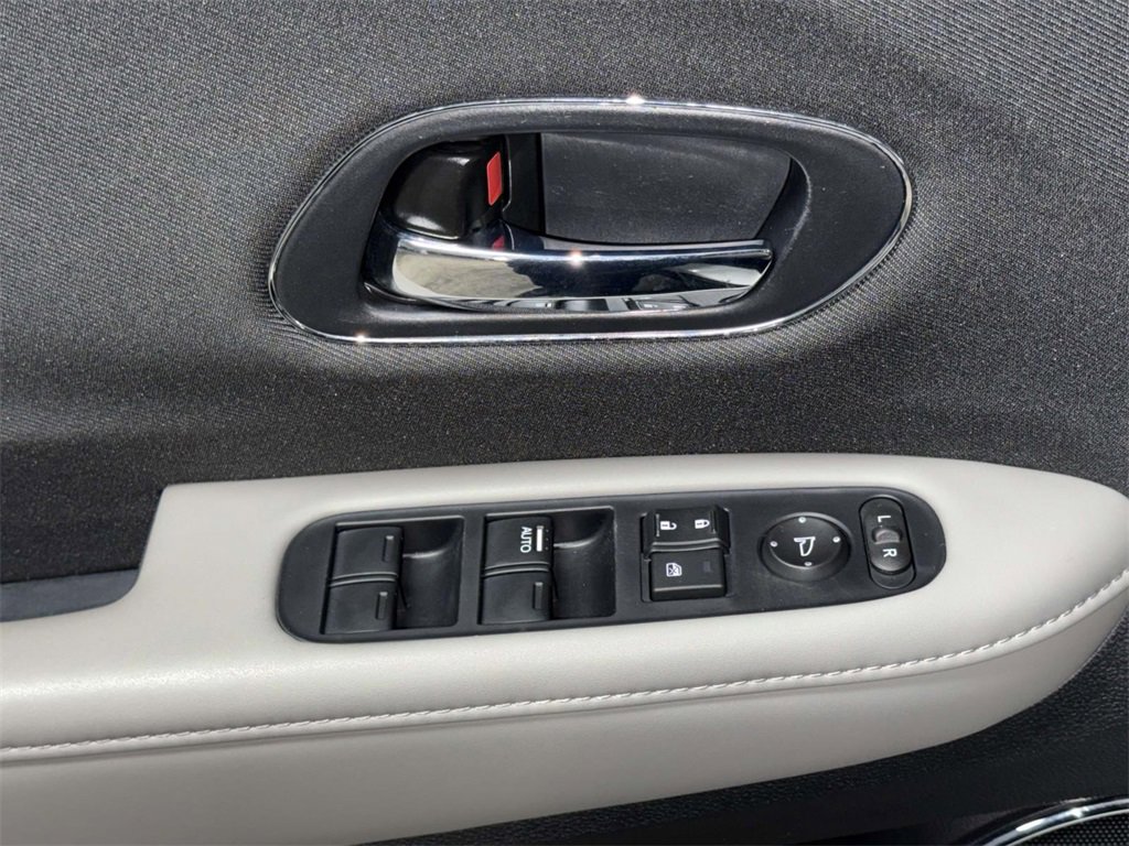 Used 2021 Honda HR-V EX image 20