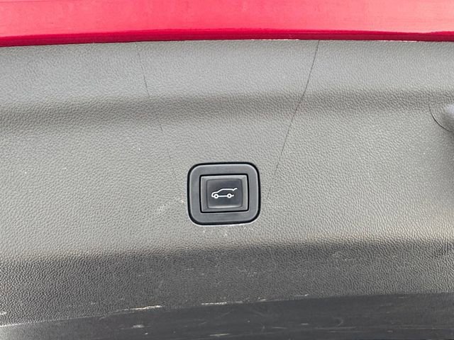 Used 2022 Chevrolet Tahoe RST w/ Luxury Package image 32