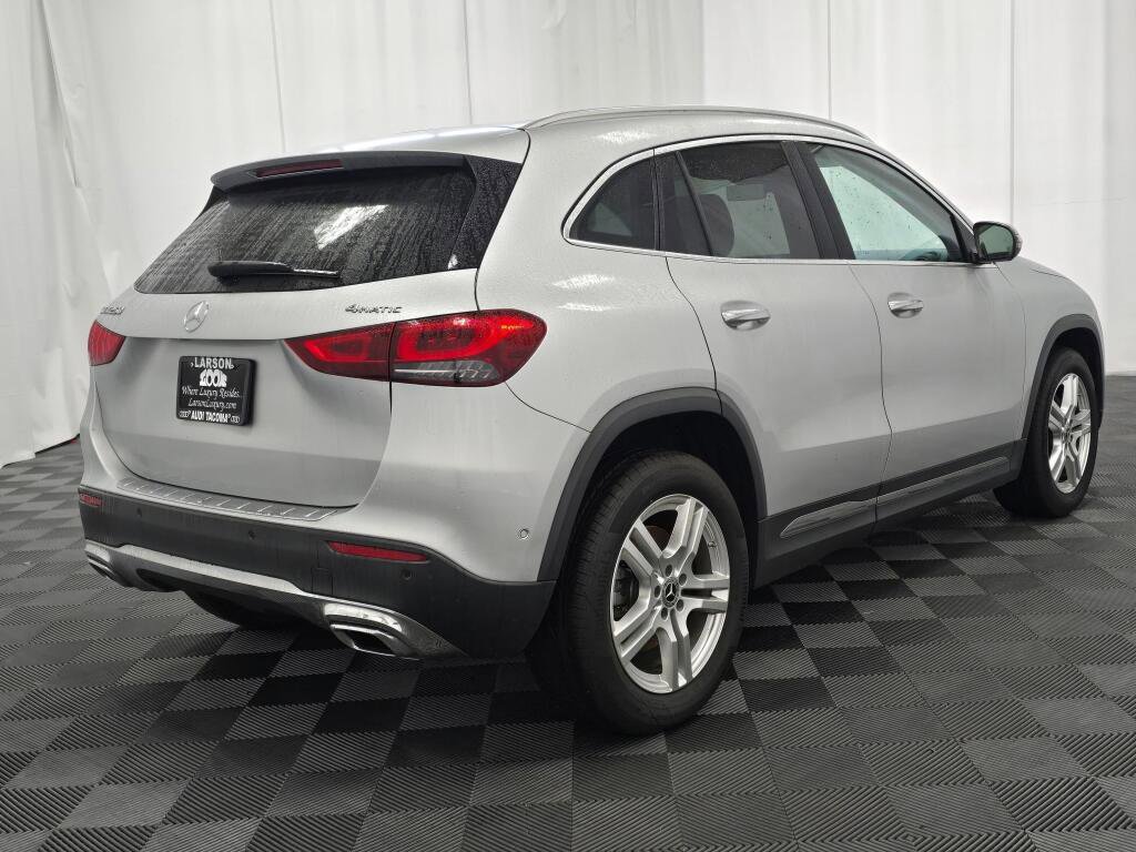 Used 2022 Mercedes-Benz GLA 250 4MATIC w/ Premium Package Lite image 6