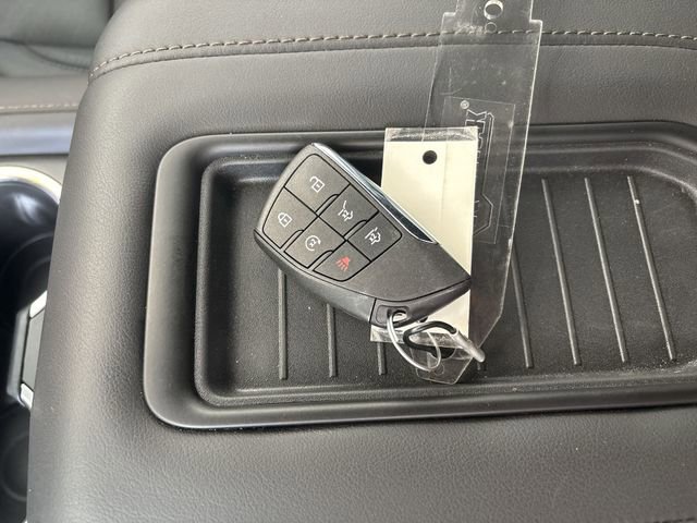 Certified 2024 Chevrolet Tahoe High Country w/ Premium Package image 40