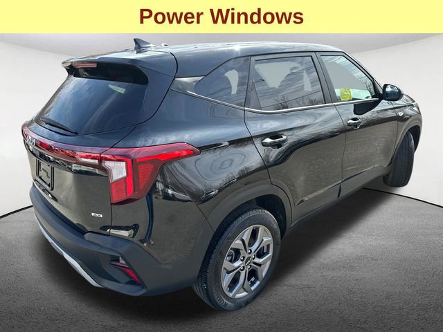 Used 2024 Kia Seltos LX image 10